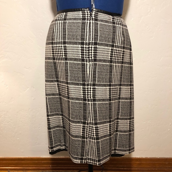 Talbots pencil skirt, size 20W - Picture 7 of 7